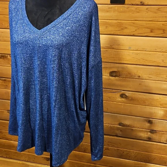 Women's V- Neck XL Blue Sweater NWT Sonoma Lightweight - Picture 2 of 5